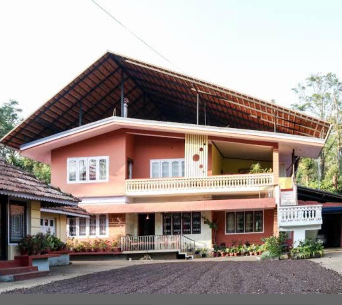 Coorg Naladi Holidays Kakkabe Extérieur photo