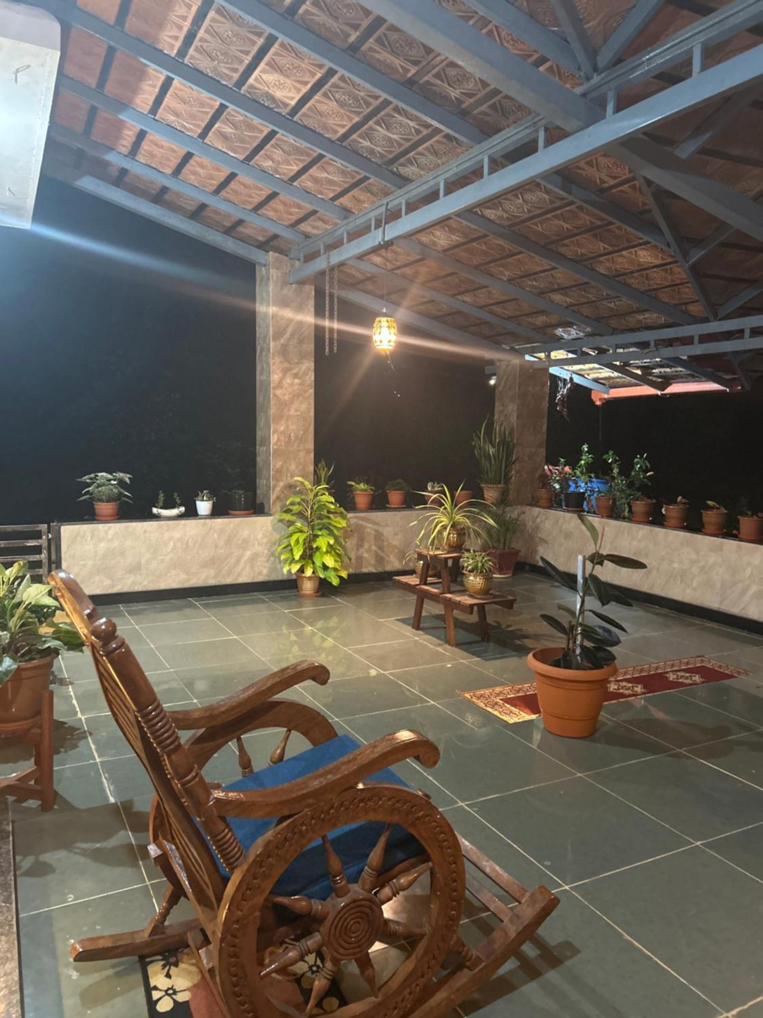 Coorg Naladi Holidays Kakkabe Extérieur photo